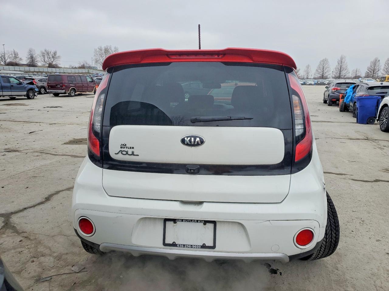 2017 KIA SOUL + photo 6