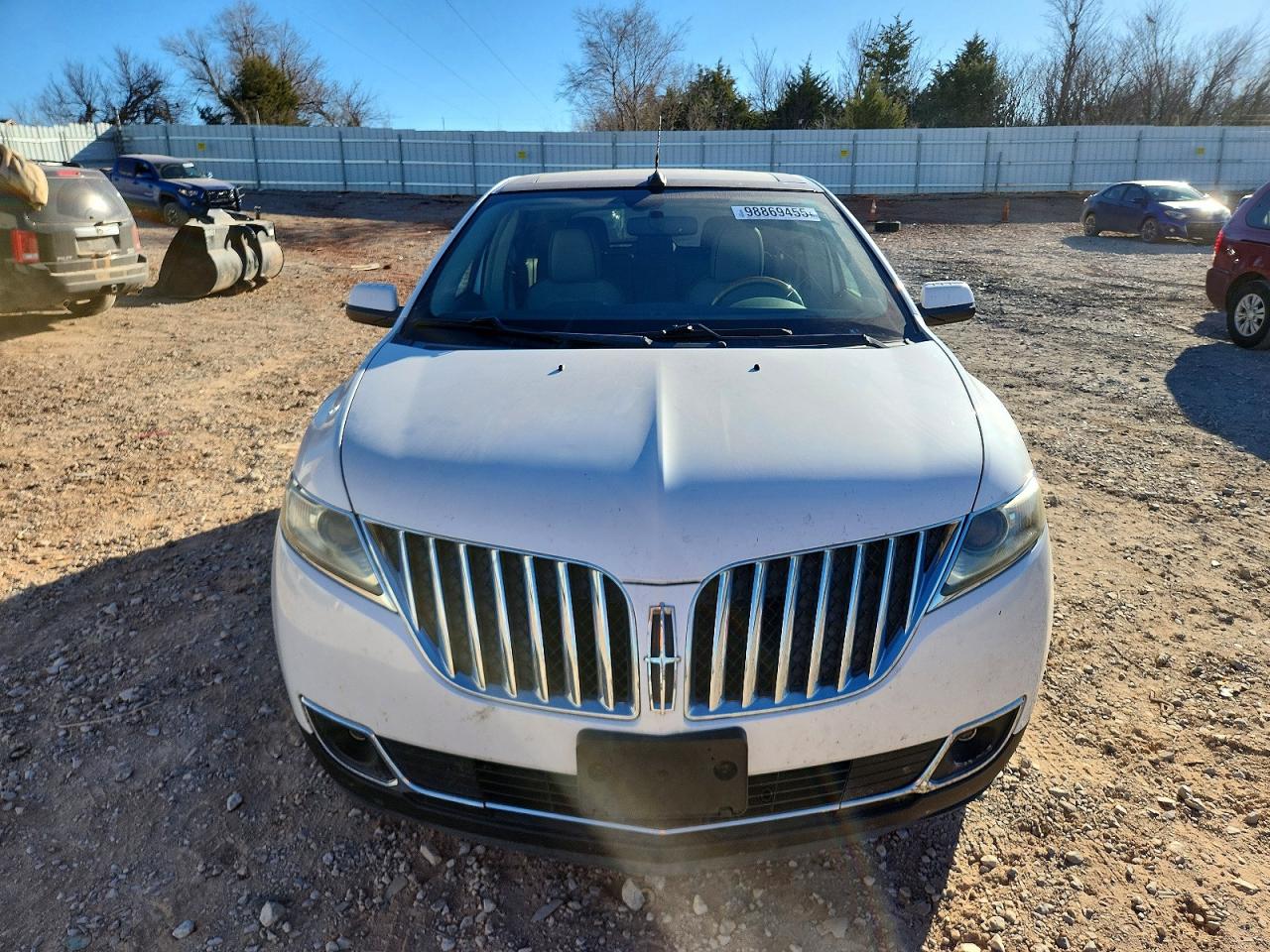 2011 LINCOLN MKX photo 5