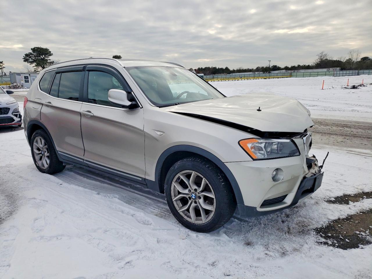 2013 BMW X3 XDRIVE28I photo 4