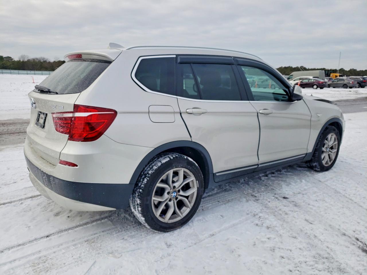 2013 BMW X3 XDRIVE28I photo 3
