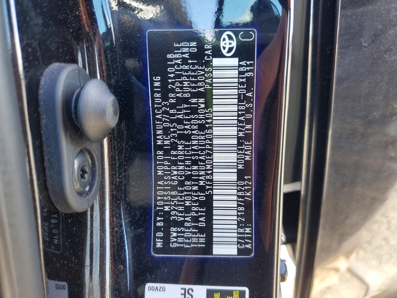 2023 TOYOTA COROLLA LE photo 23