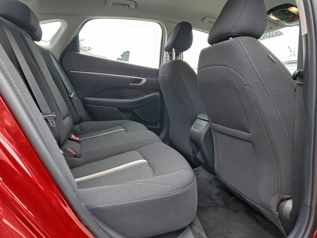 2024 HYUNDAI SONATA SEL photo 19