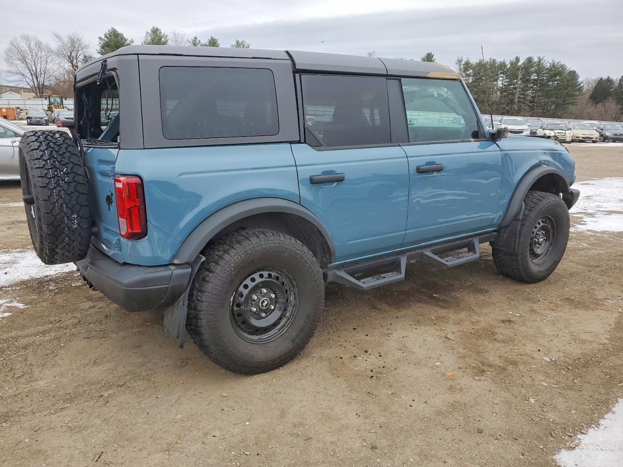 2022 FORD BRONCO BASE photo 3