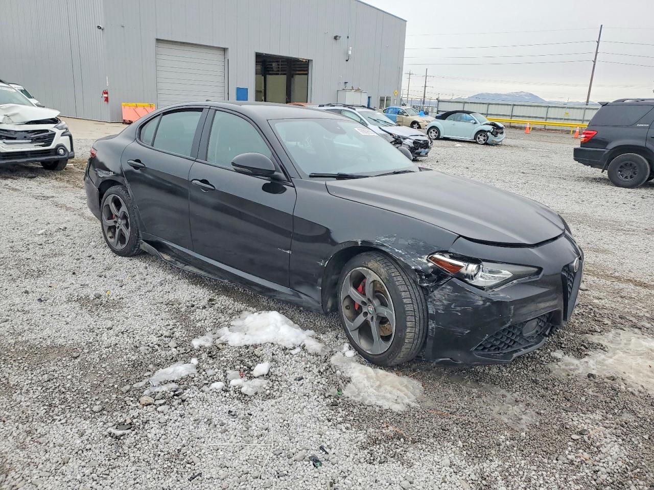 2017 ALFA ROMEO GIULIA TI Q4 photo 7