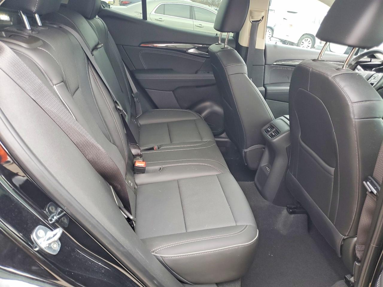 2023 BUICK ENVISION ESSENCE photo 11