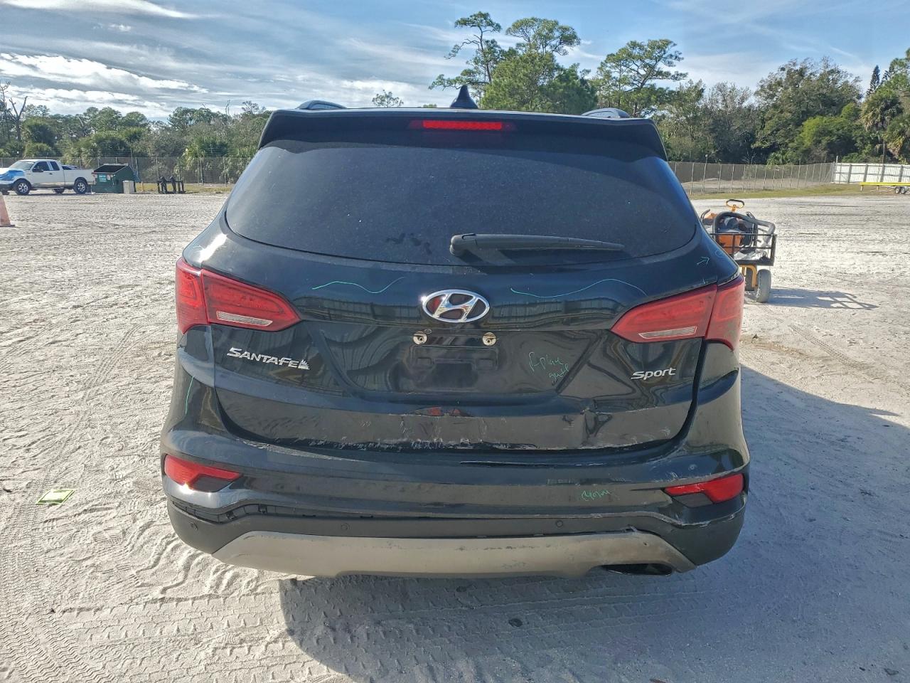 2017 HYUNDAI SANTA FE SPORT photo 6