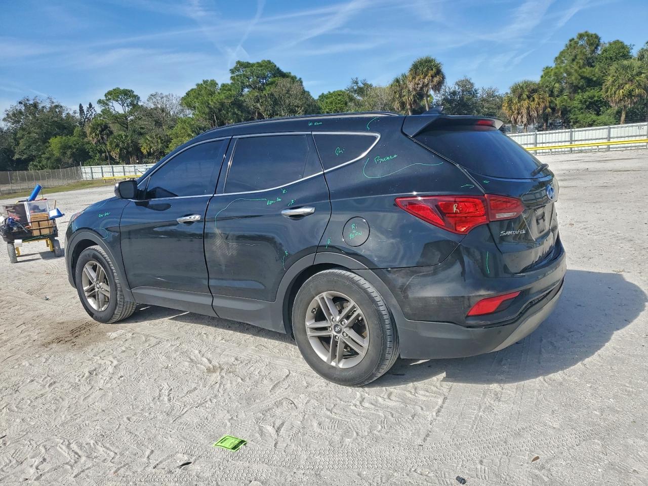 2017 HYUNDAI SANTA FE SPORT photo 2