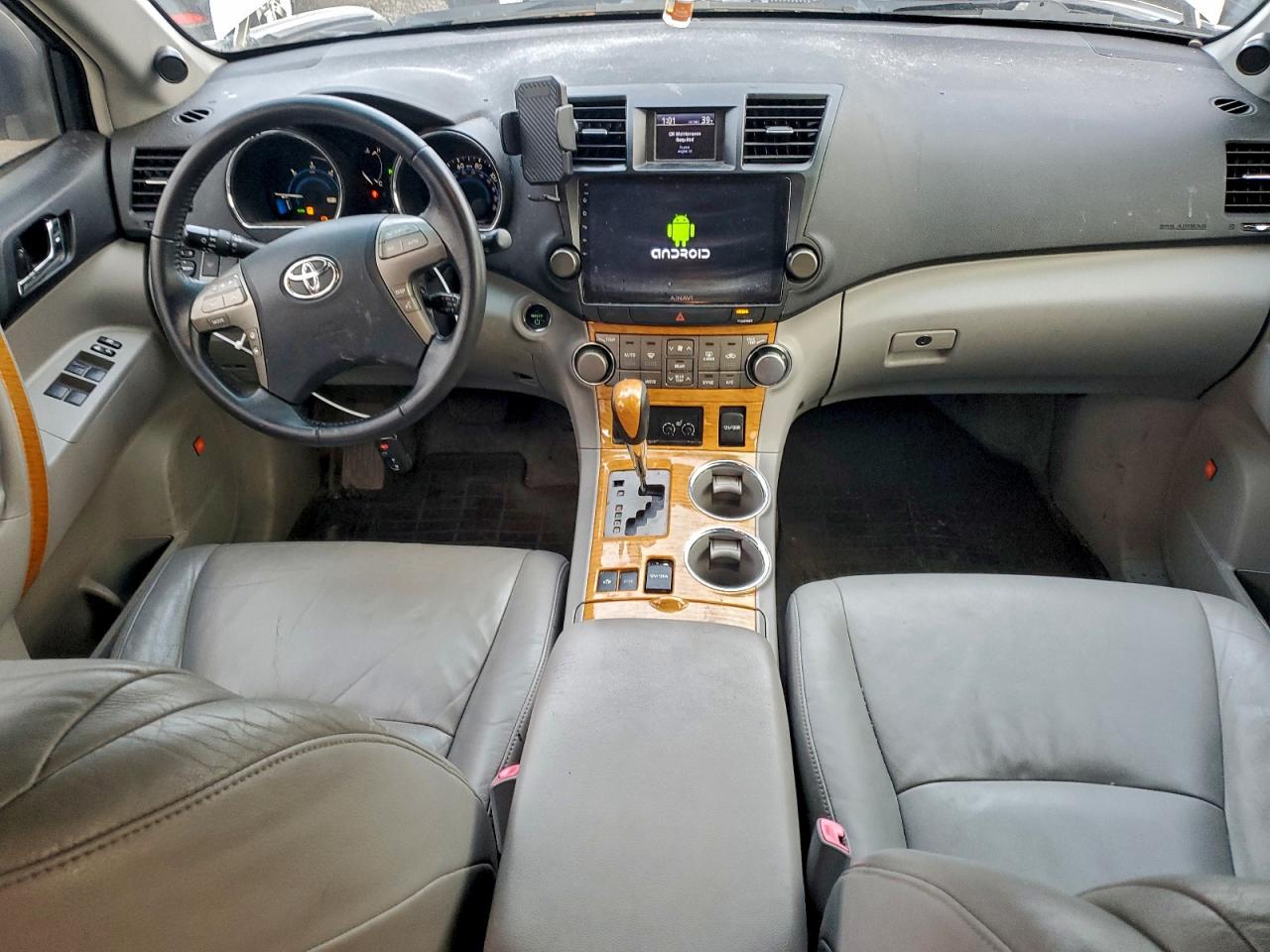 2010 TOYOTA HIGHLANDER HYBRID LIMITED photo 8