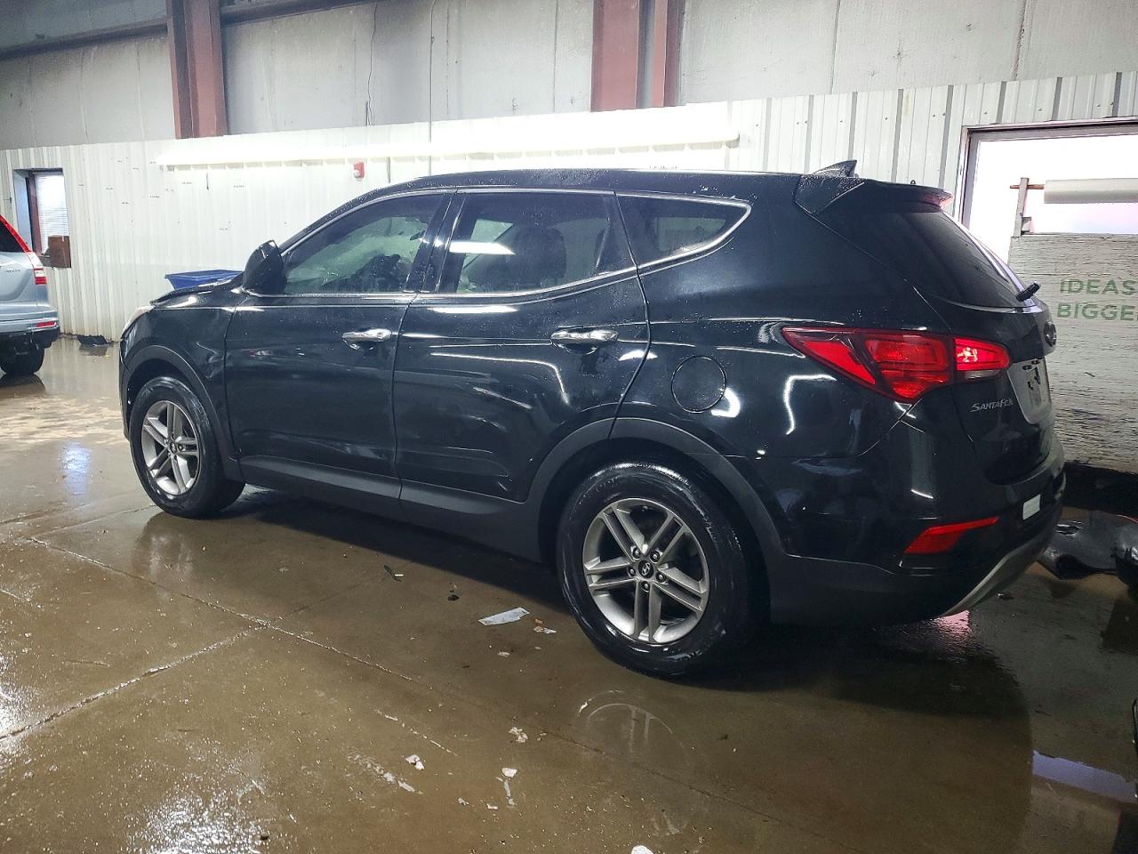 2017 HYUNDAI SANTA FE SPORT photo 2