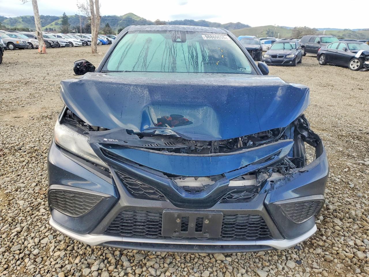 2021 TOYOTA CAMRY XSE photo 5