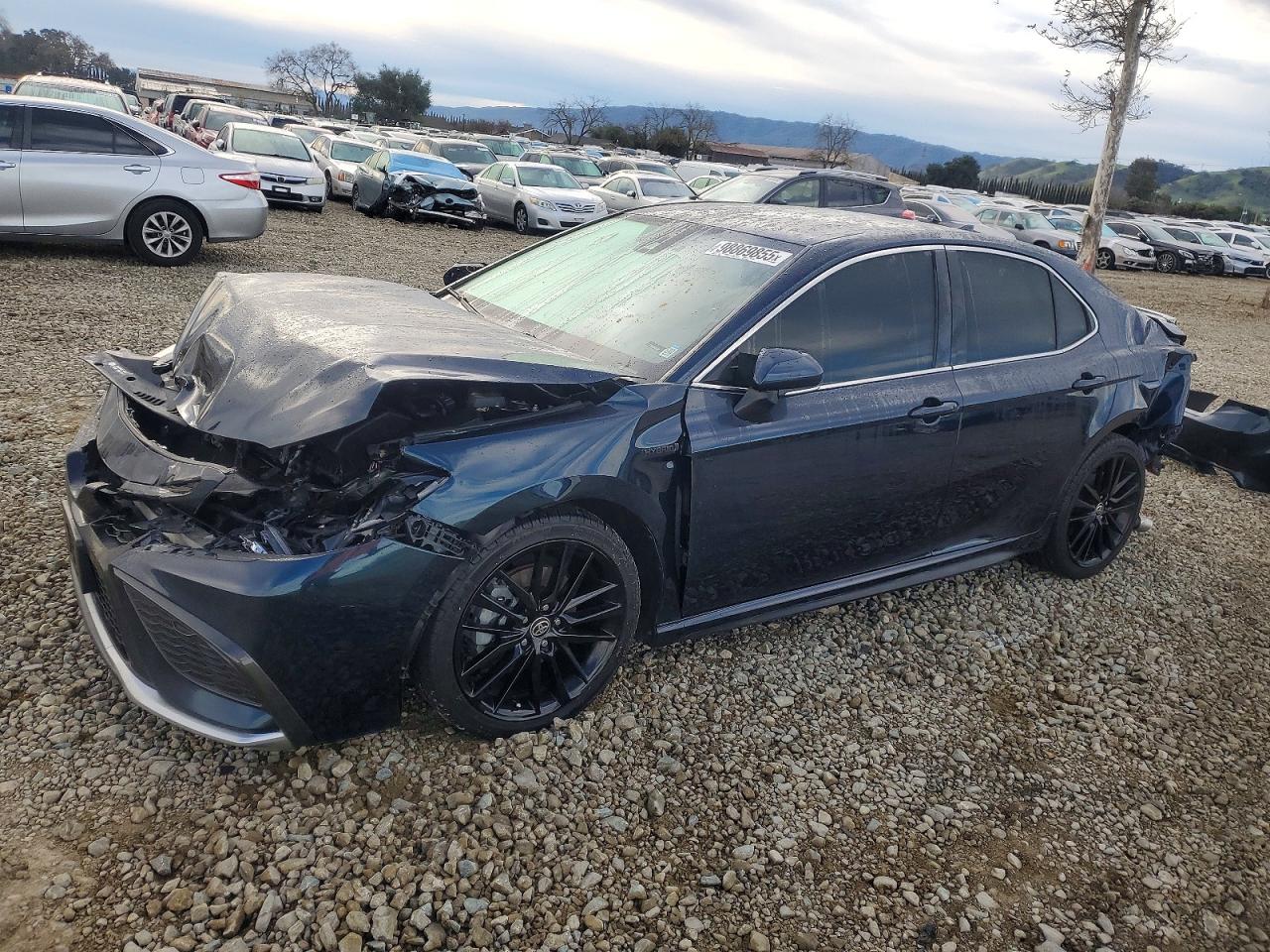 2021 TOYOTA CAMRY