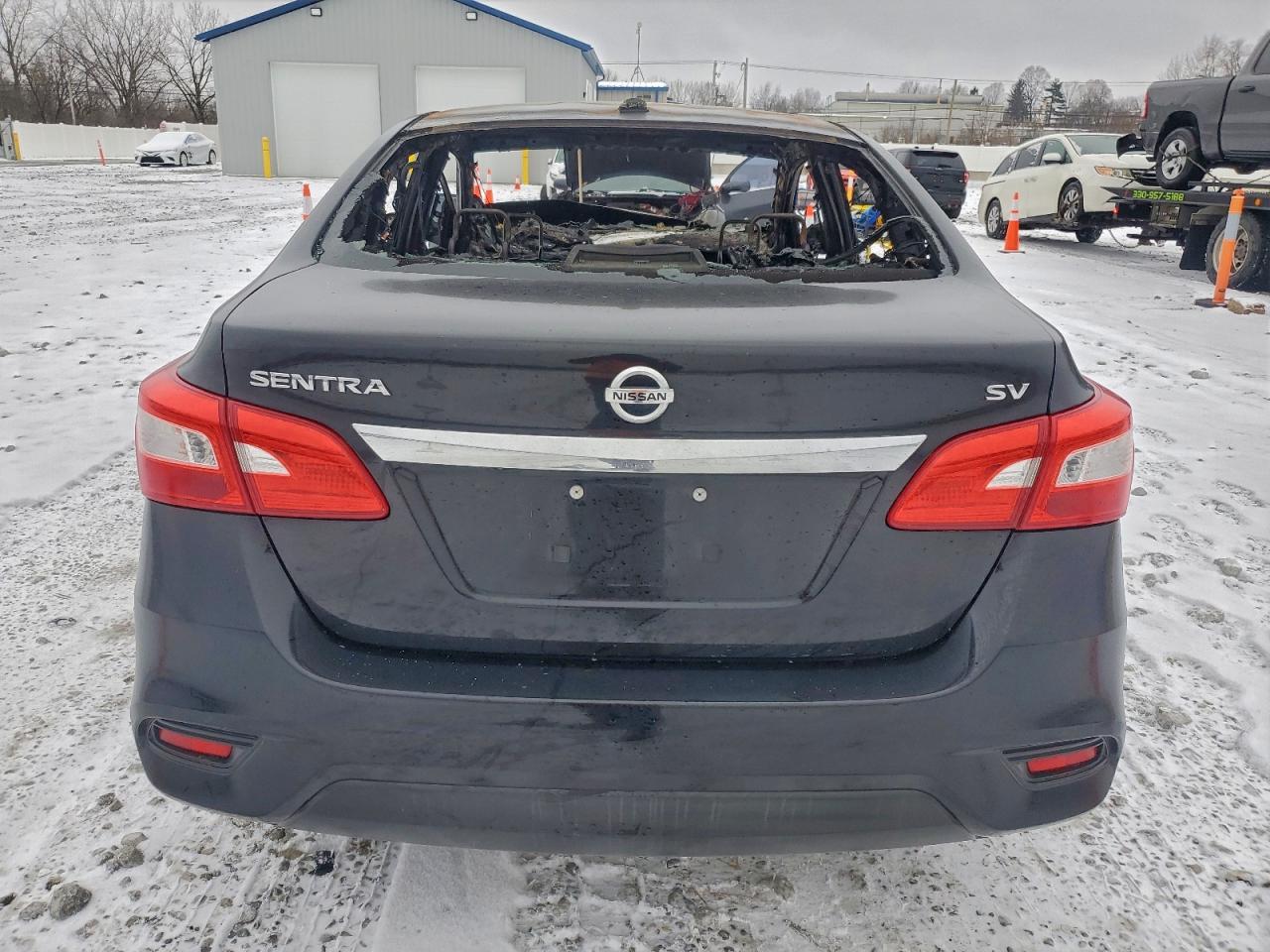 2016 NISSAN SENTRA S photo 6