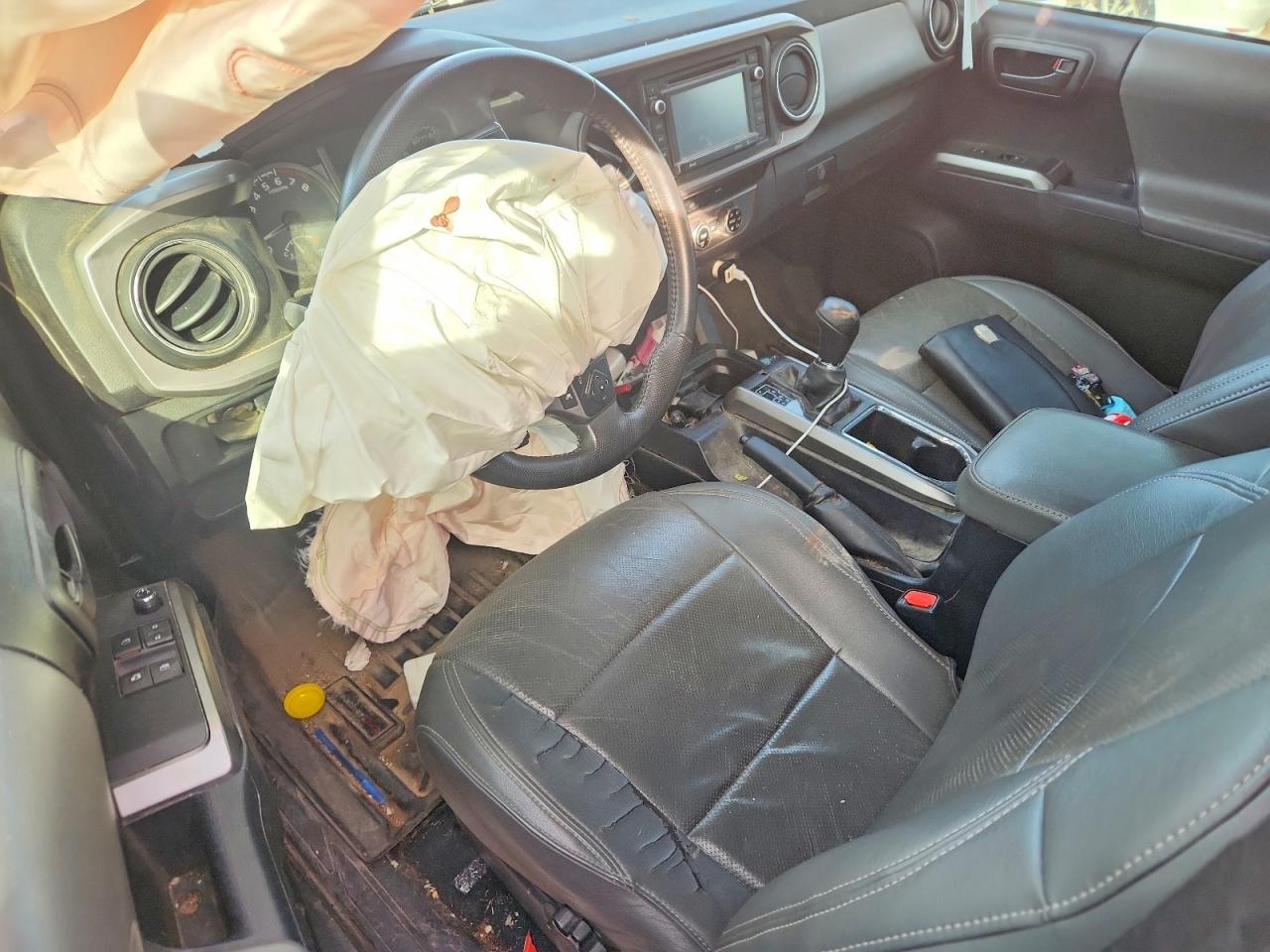 2017 TOYOTA TACOMA ACCESS CAB photo 8