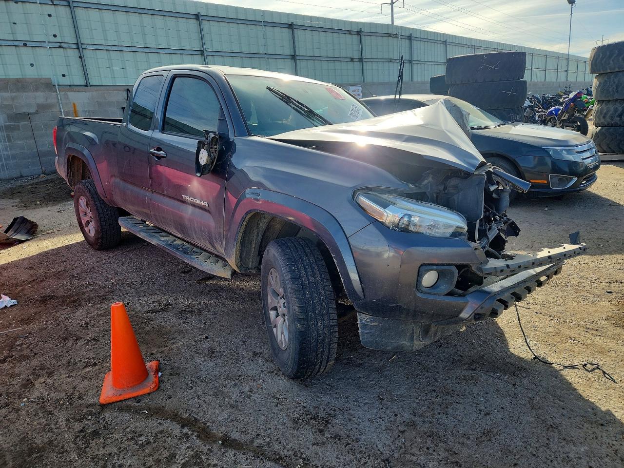 2017 TOYOTA TACOMA ACCESS CAB photo 4
