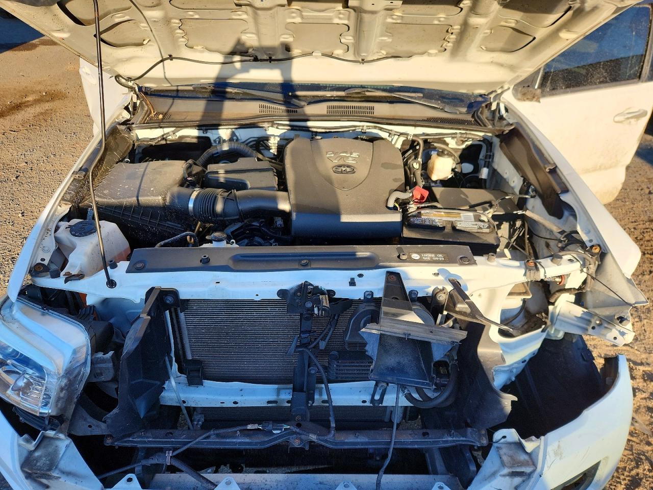 2017 TOYOTA TACOMA DOUBLE CAB photo 31