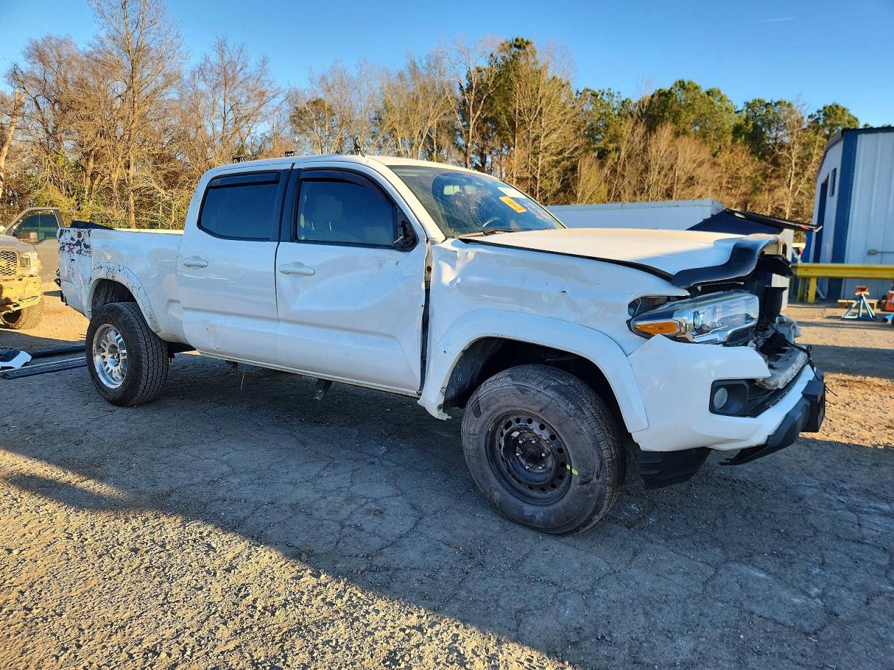 2017 TOYOTA TACOMA DOUBLE CAB photo 10