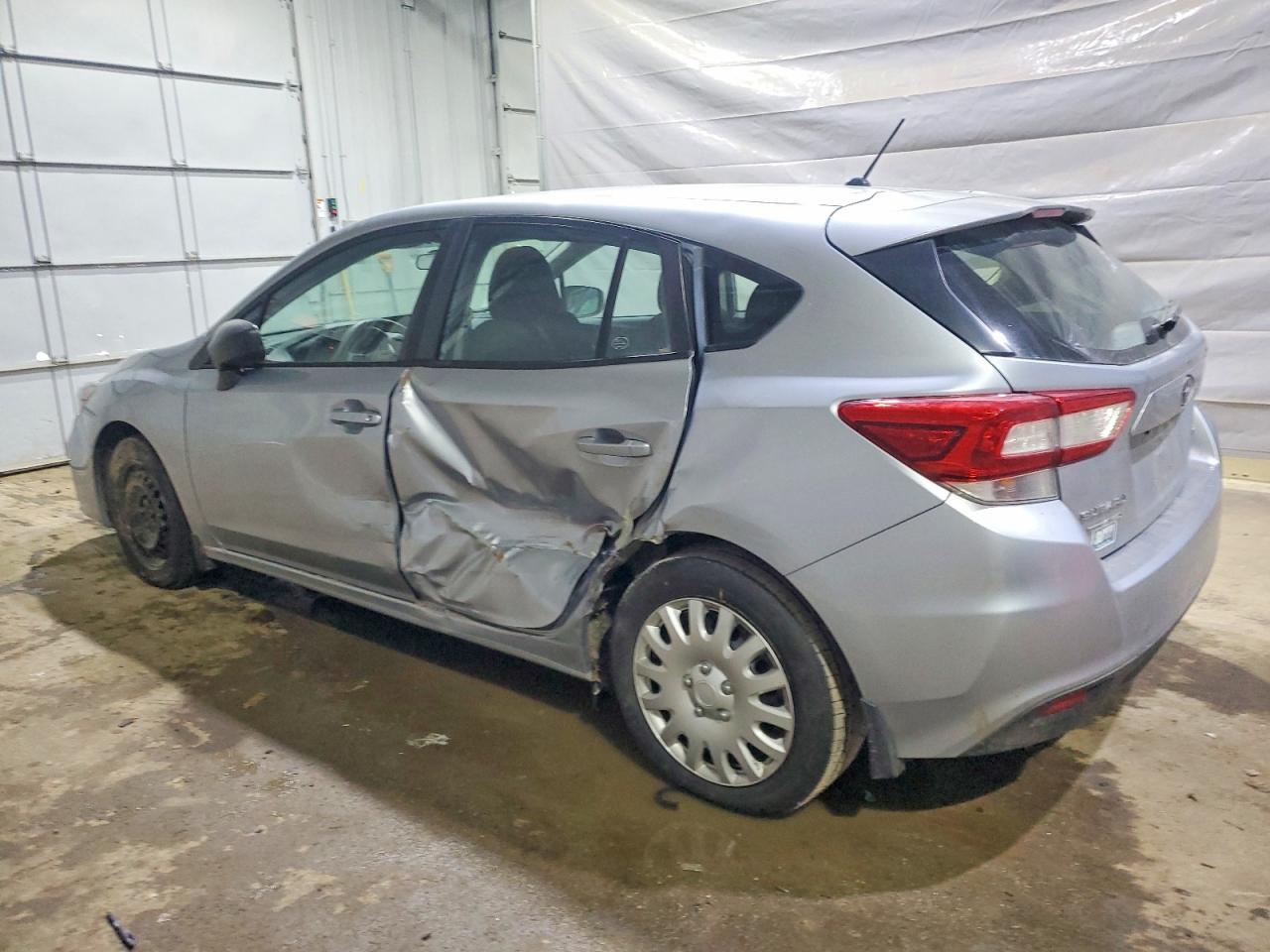 2019 SUBARU IMPREZA photo 3