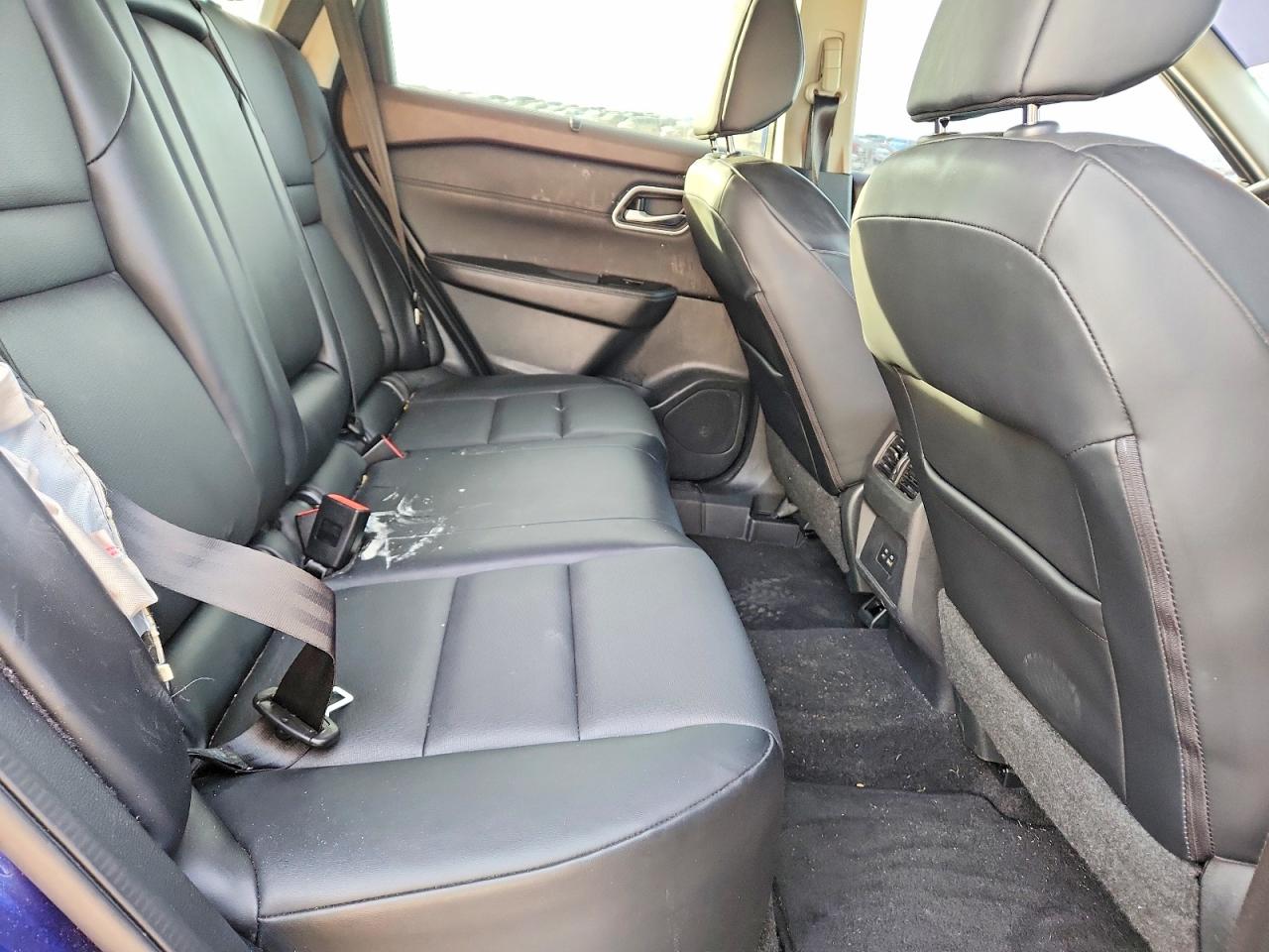 2021 NISSAN ROGUE SV photo 11
