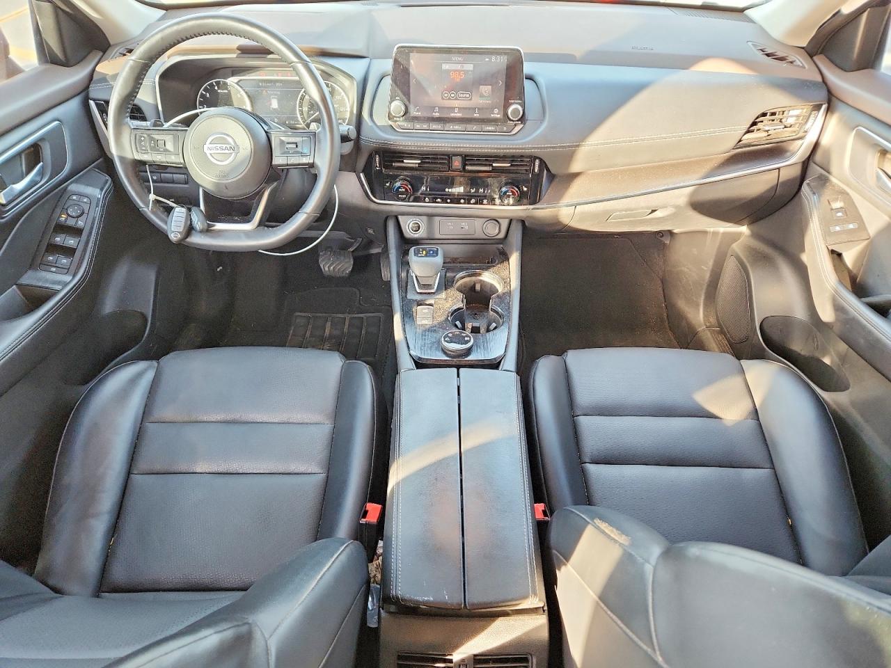 2021 NISSAN ROGUE SV photo 8