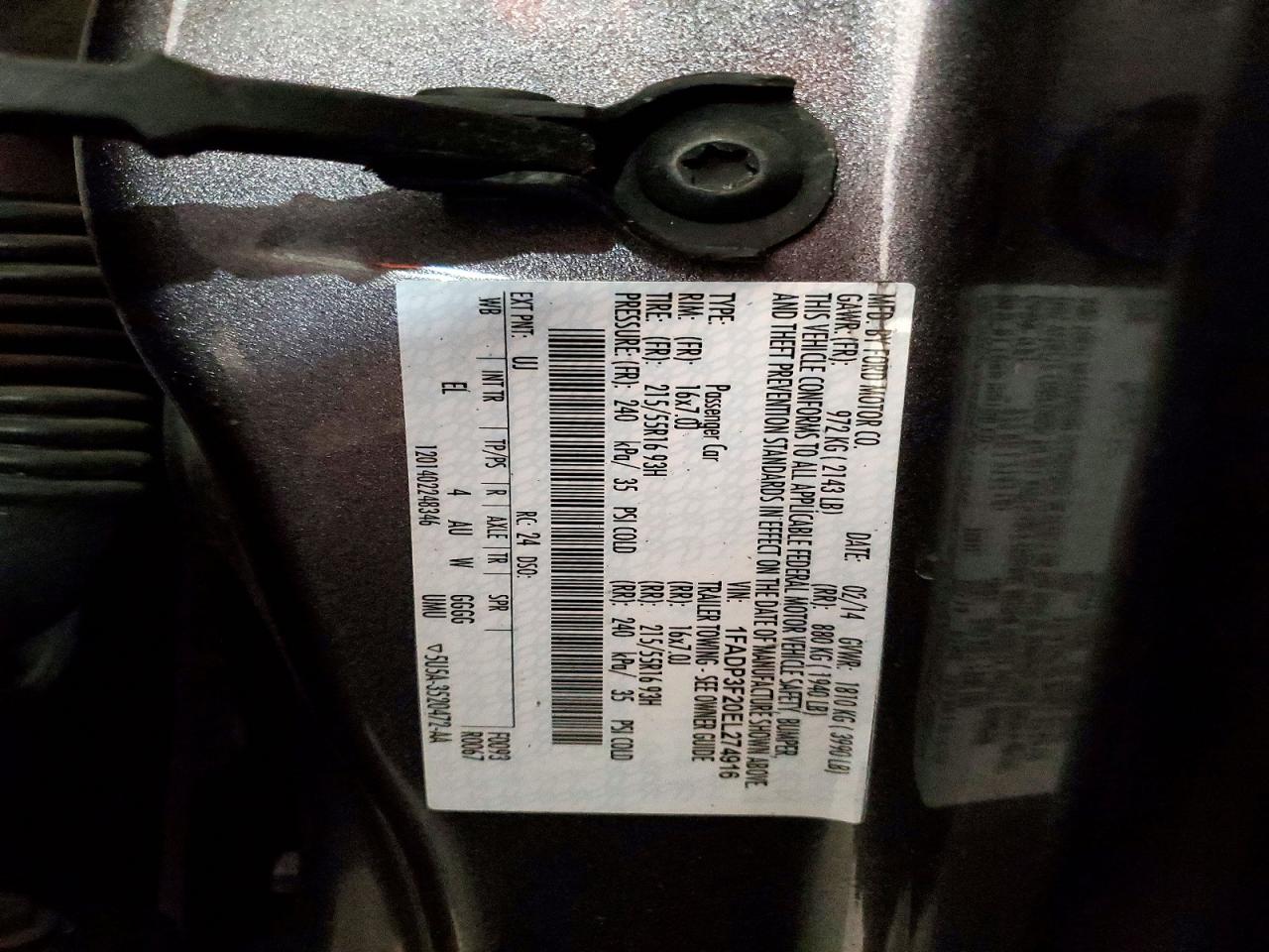 2014 FORD FOCUS SE photo 23