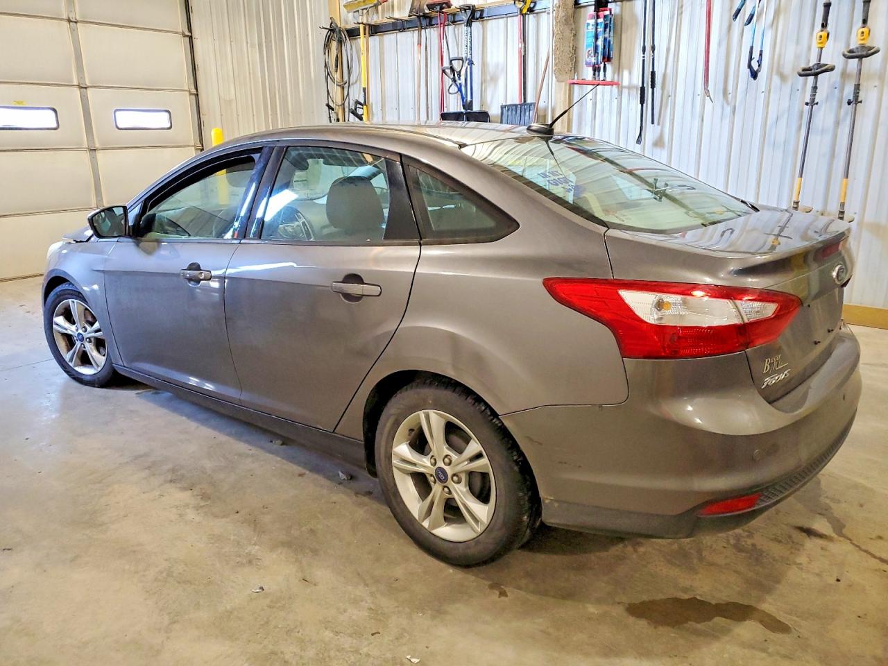 2014 FORD FOCUS SE photo 3