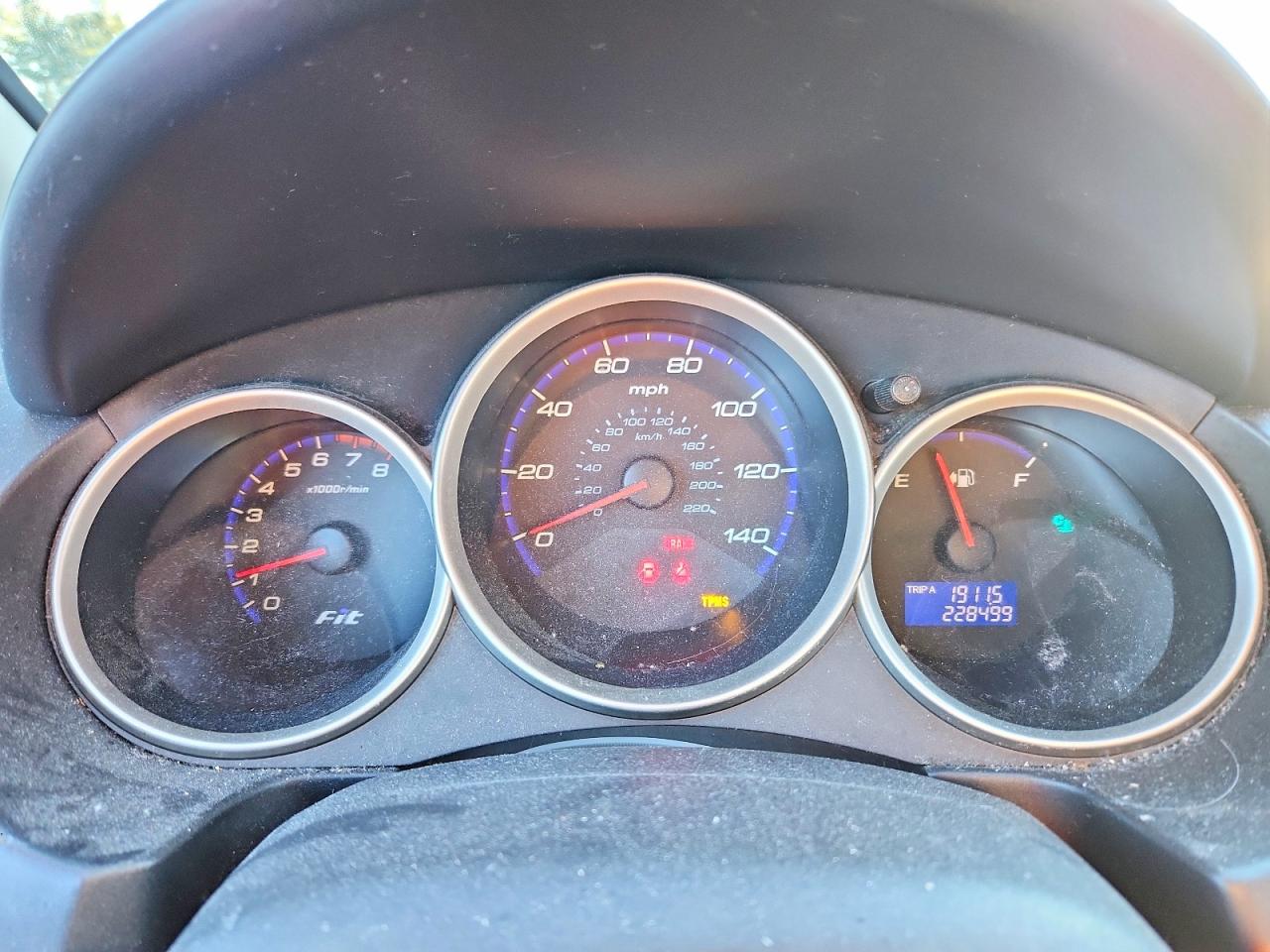 2008 HONDA FIT photo 17