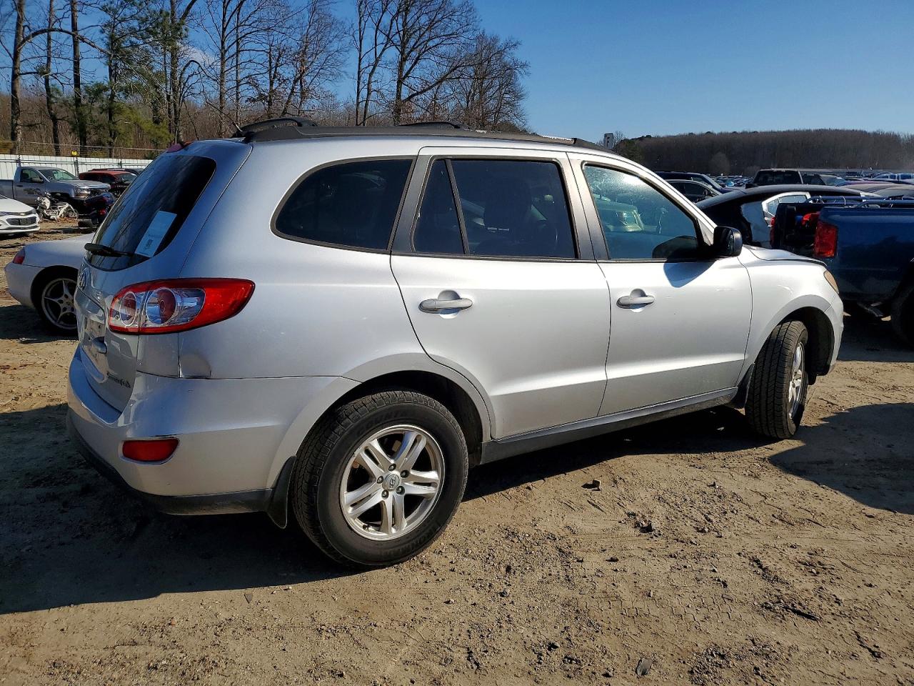 2011 HYUNDAI SANTA FE GLS photo 3