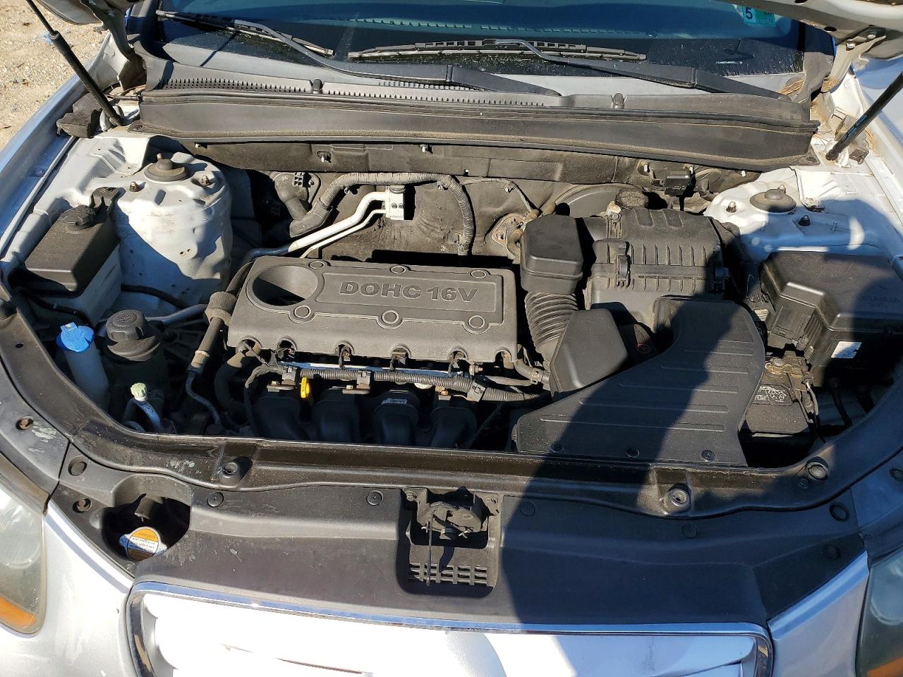 2011 HYUNDAI SANTA FE GLS photo 12