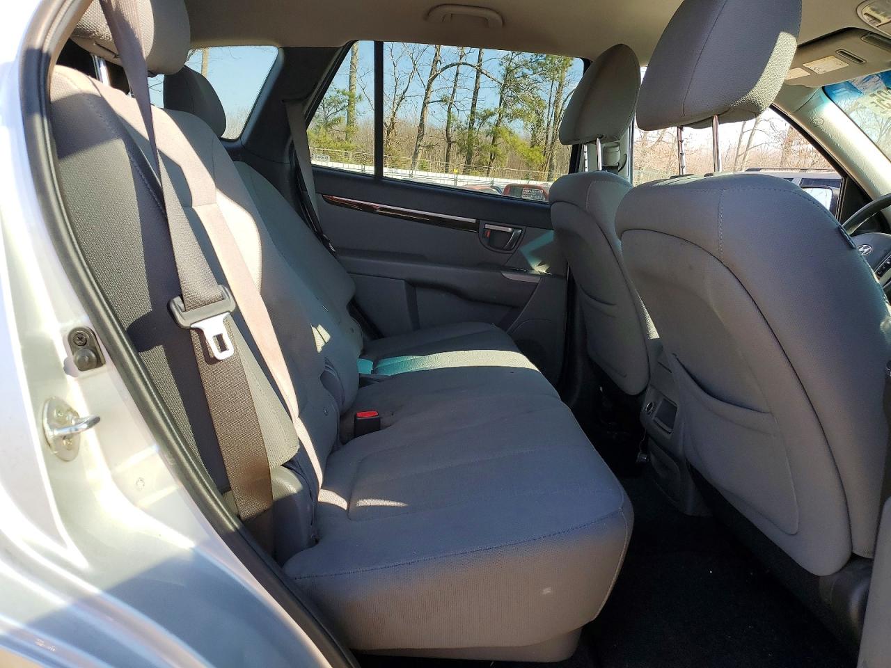 2011 HYUNDAI SANTA FE GLS photo 11