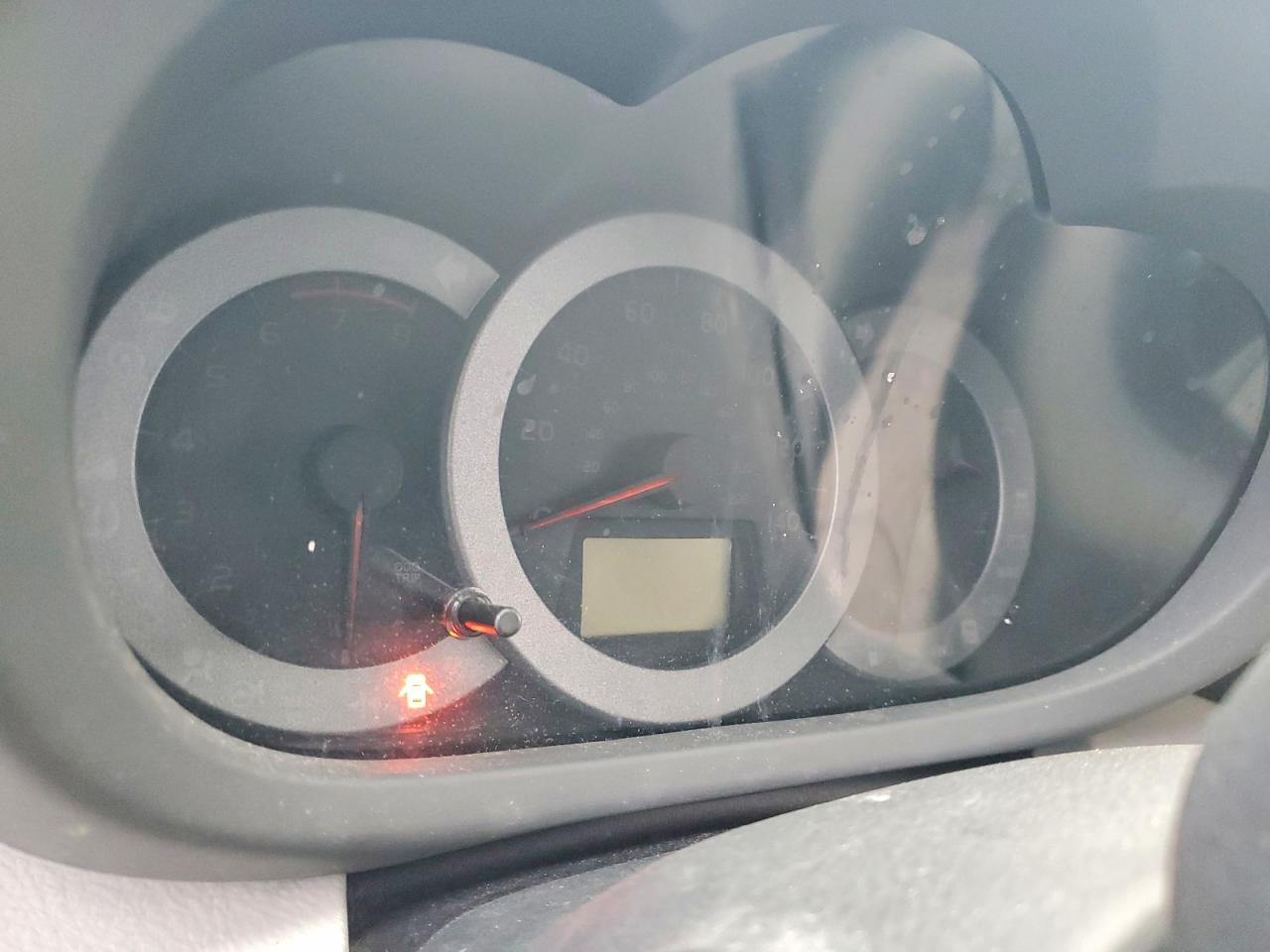 2011 TOYOTA RAV4 BASE photo 25