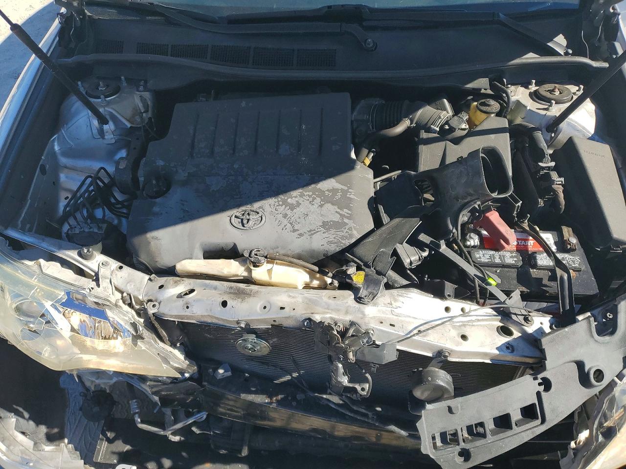 2013 TOYOTA CAMRY SE photo 11