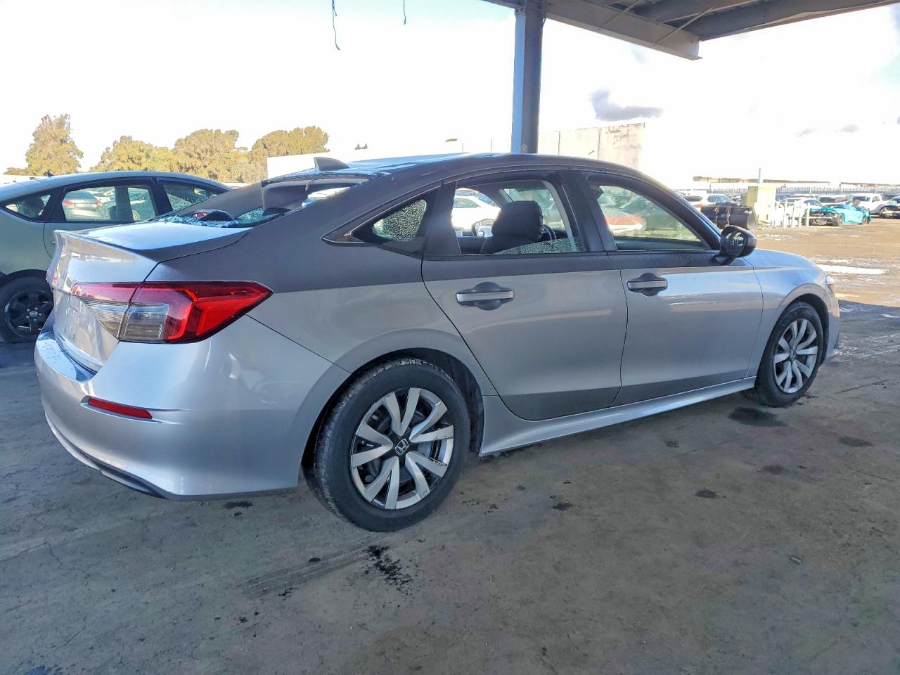 2022 HONDA CIVIC LX photo 3