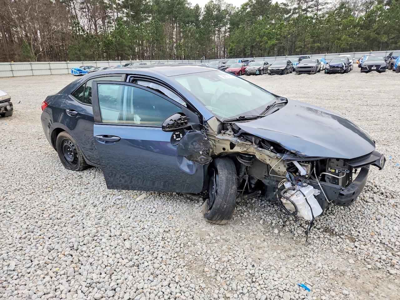 2019 TOYOTA COROLLA L photo 7