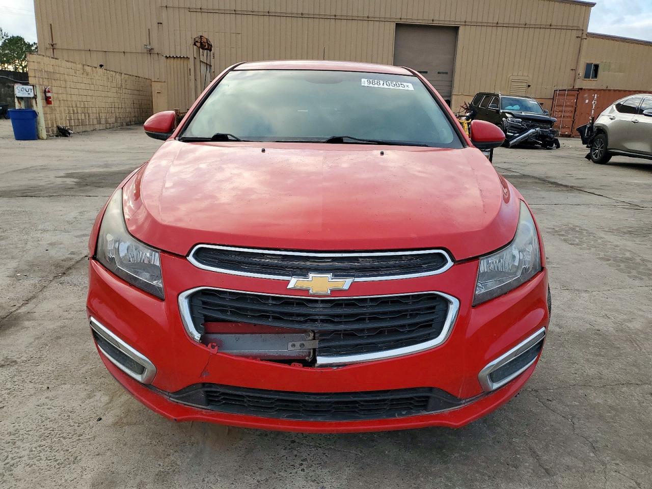 2015 CHEVROLET CRUZE LT photo 5