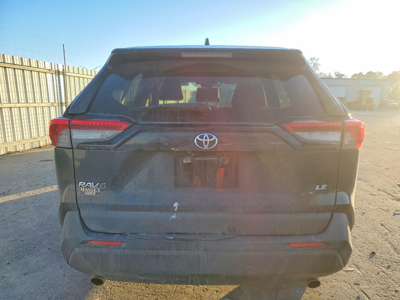 2019 TOYOTA RAV4 LE photo 6