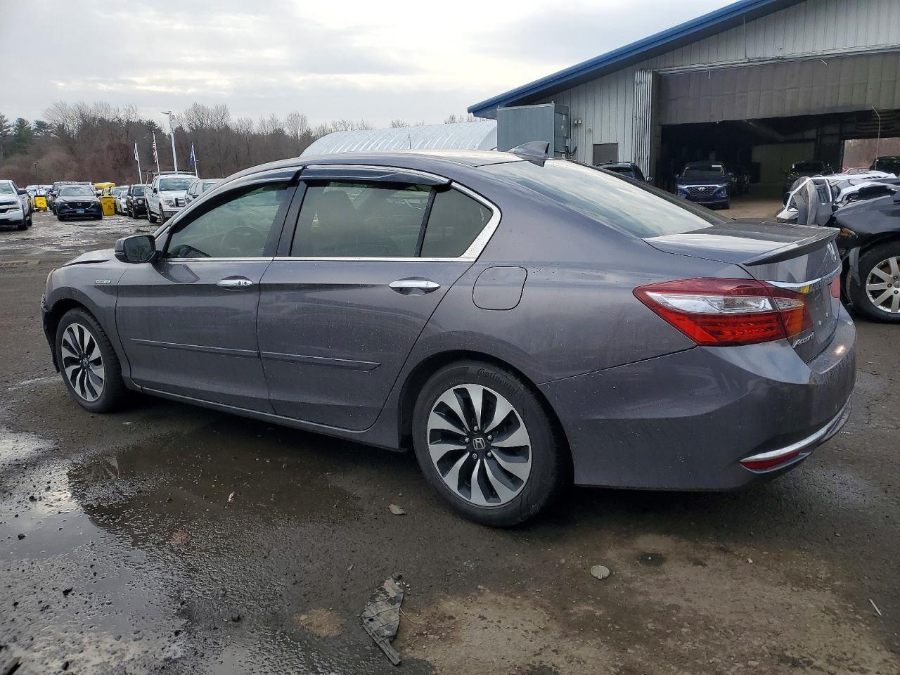 2017 HONDA ACCORD HYBRID EXL photo 2