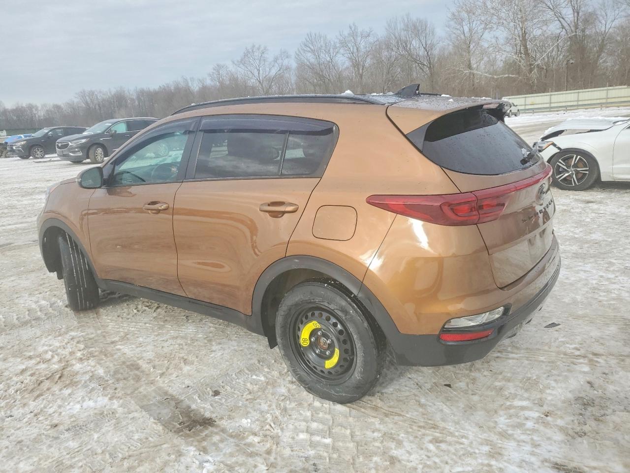 2021 KIA SPORTAGE S photo 3