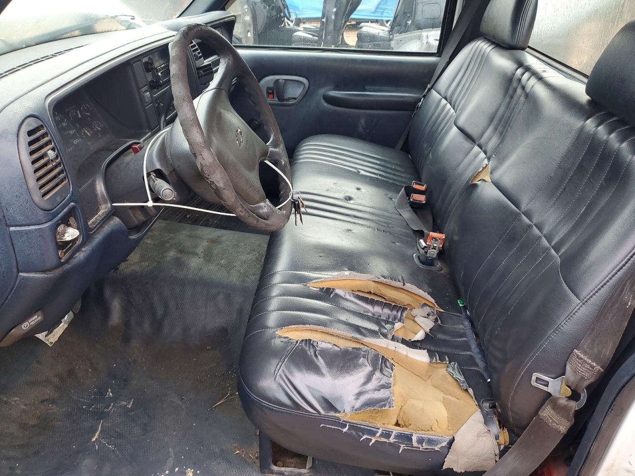 1997 CHEVROLET GMT-400 C2500 photo 7