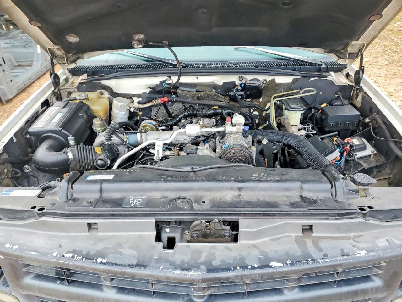 1997 CHEVROLET GMT-400 C2500 photo 11