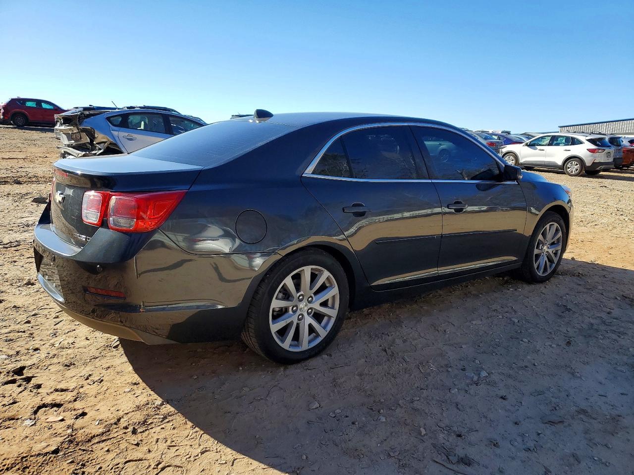 2014 CHEVROLET MALIBU 2LT photo 3