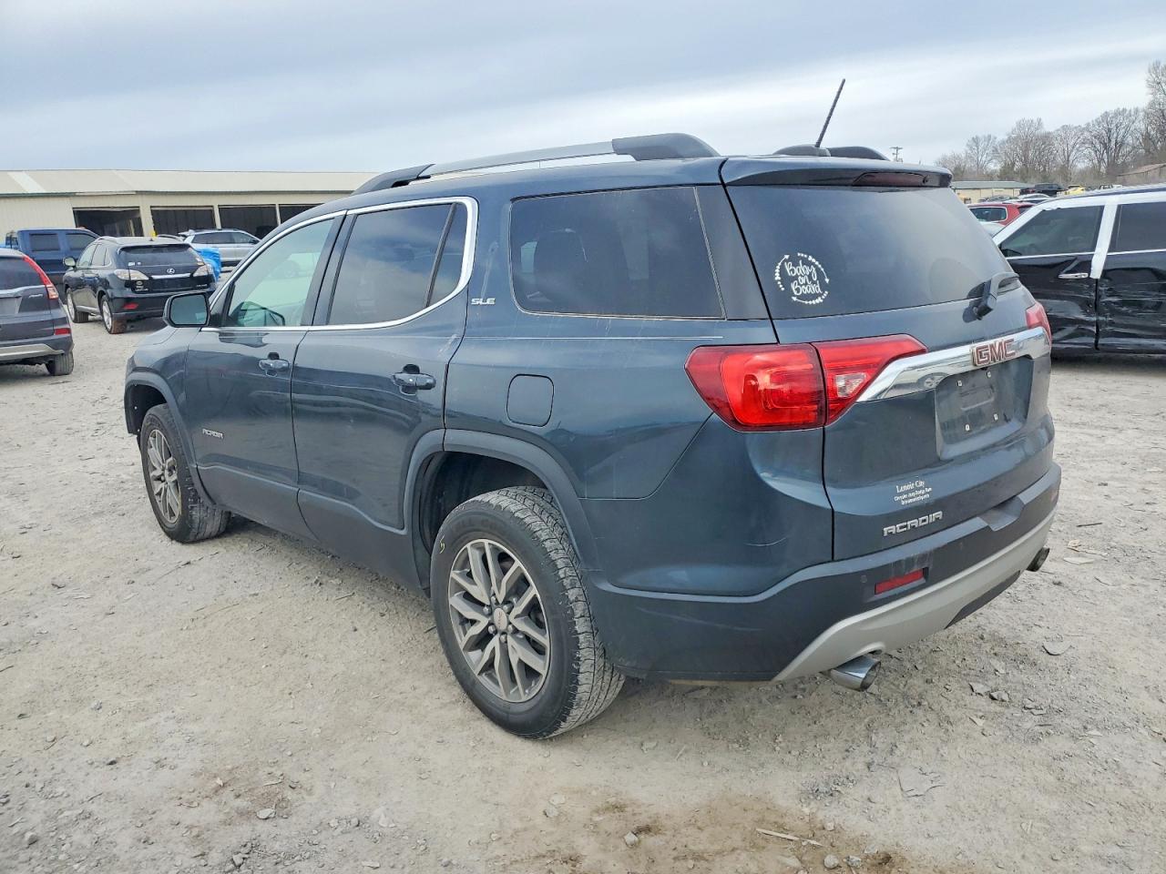 2019 GMC ACADIA SLE photo 2