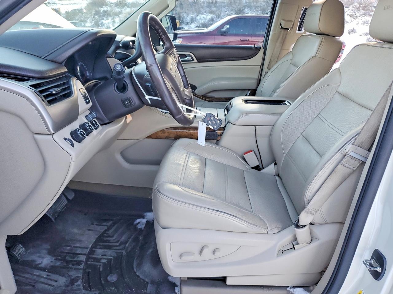 2015 GMC YUKON XL DENALI photo 7