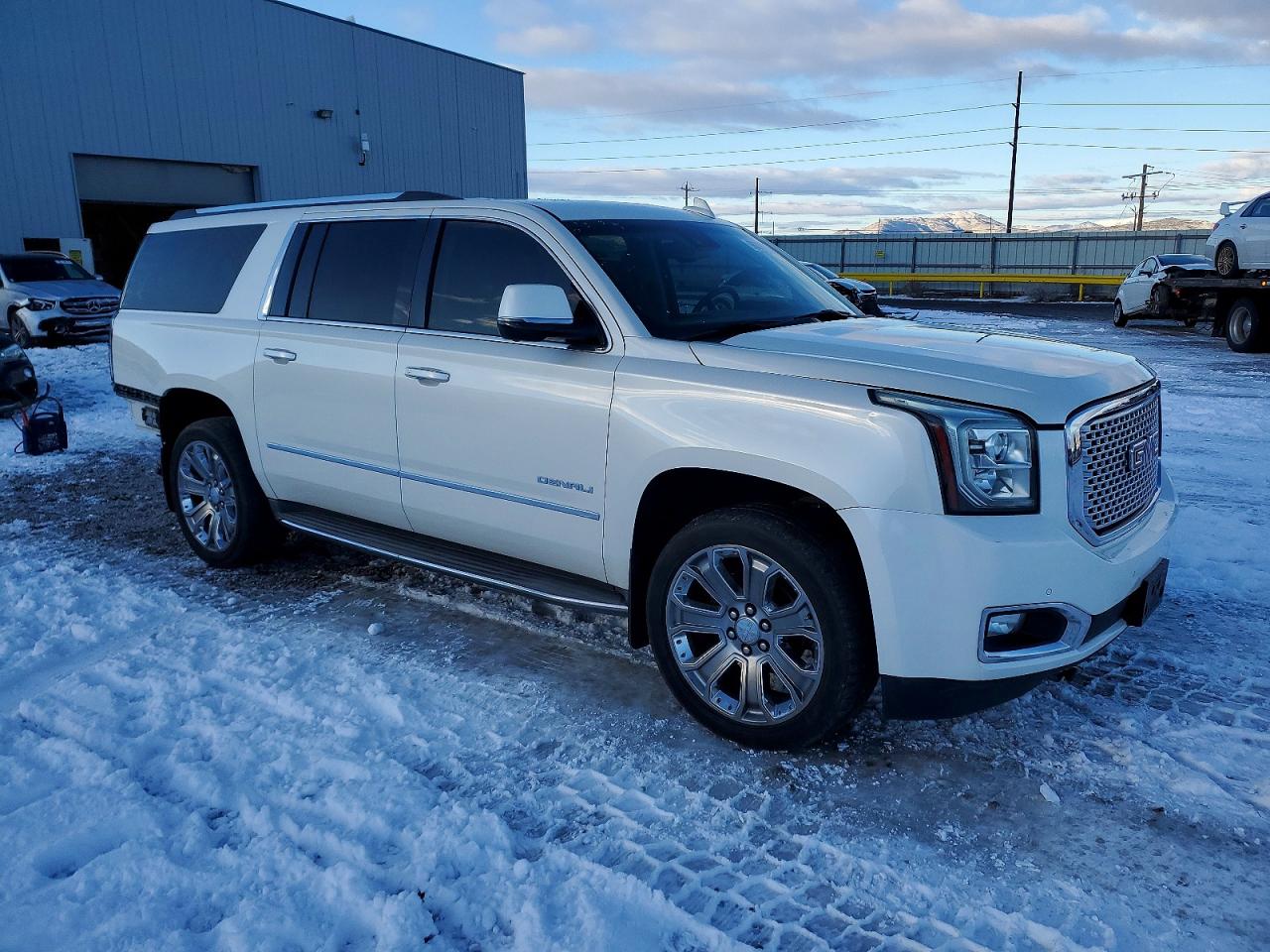 2015 GMC YUKON XL DENALI photo 4