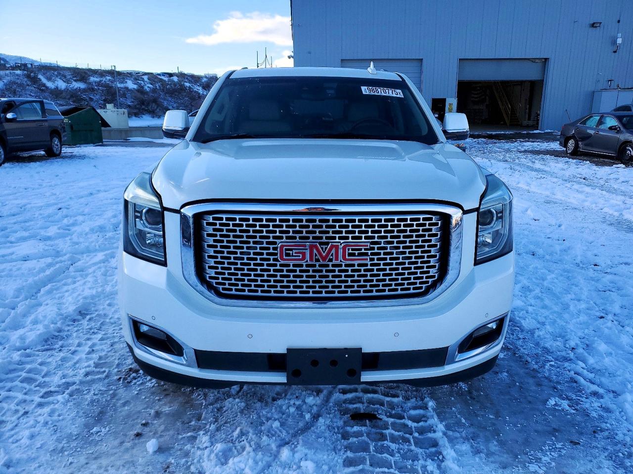 2015 GMC YUKON XL DENALI photo 5