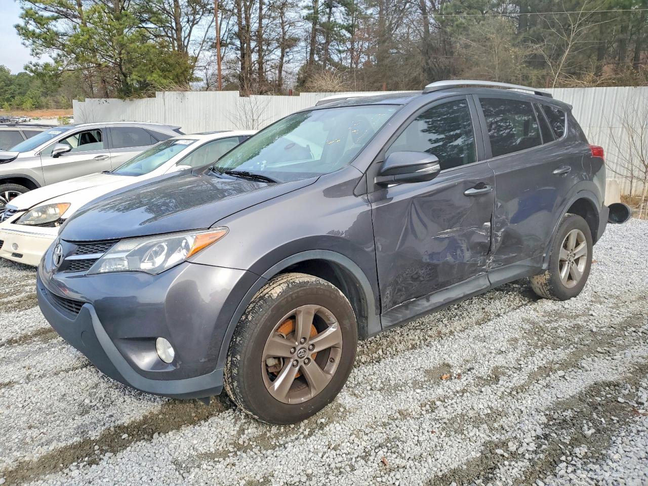 2015 TOYOTA RAV4