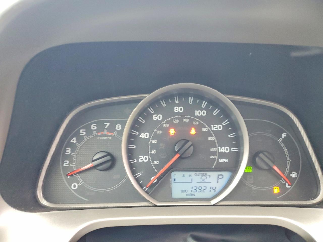 2015 TOYOTA RAV4 XLE photo 9