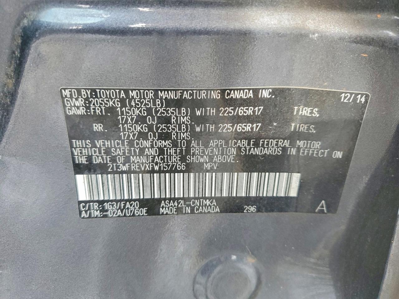 2015 TOYOTA RAV4 XLE photo 13