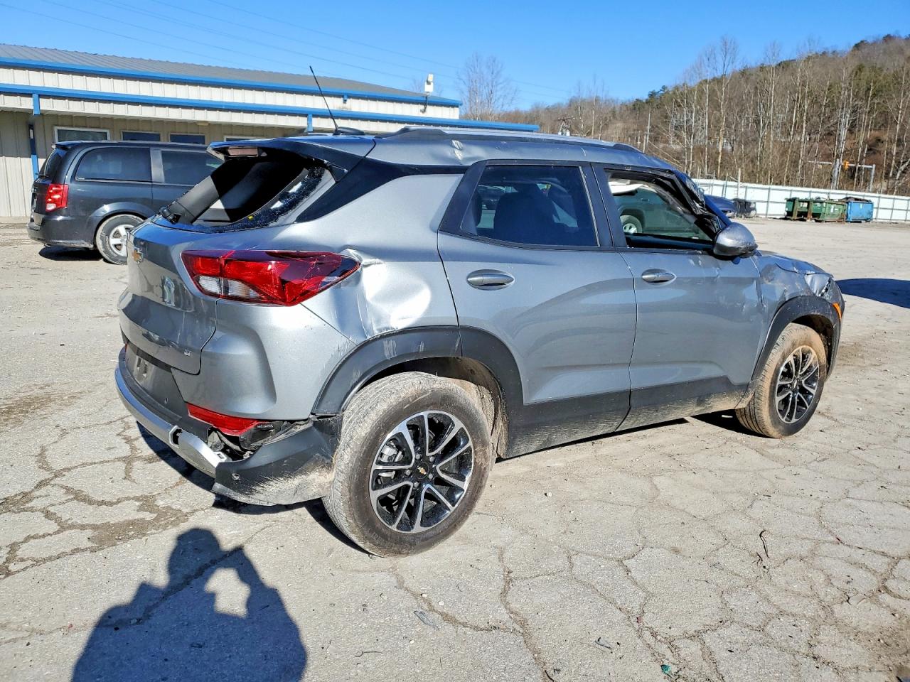 2025 CHEVROLET TRAILBLAZER LT photo 3
