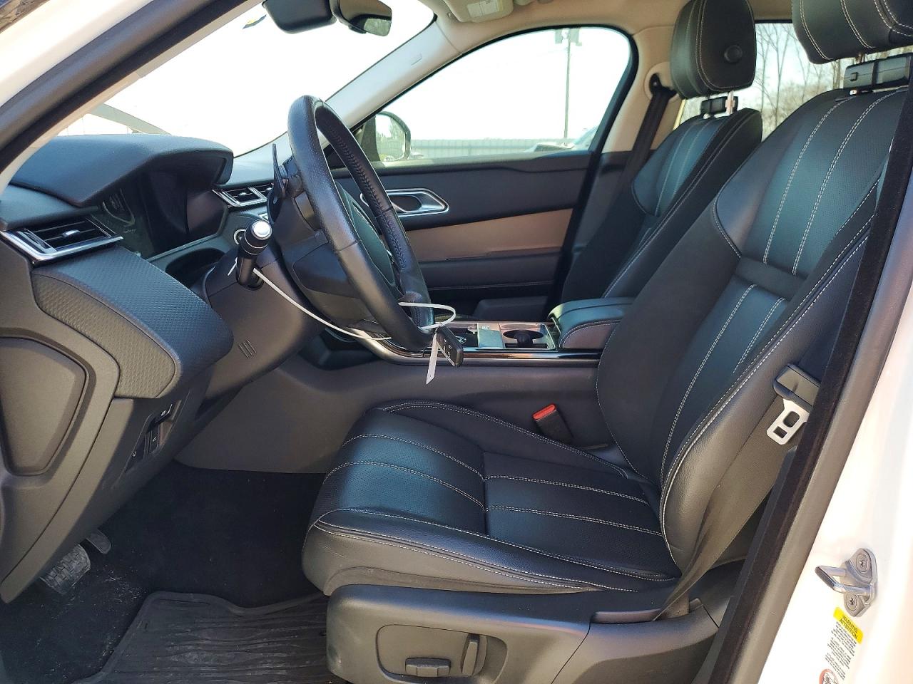2018 LAND ROVER RANGE ROVER VELAR S photo 19