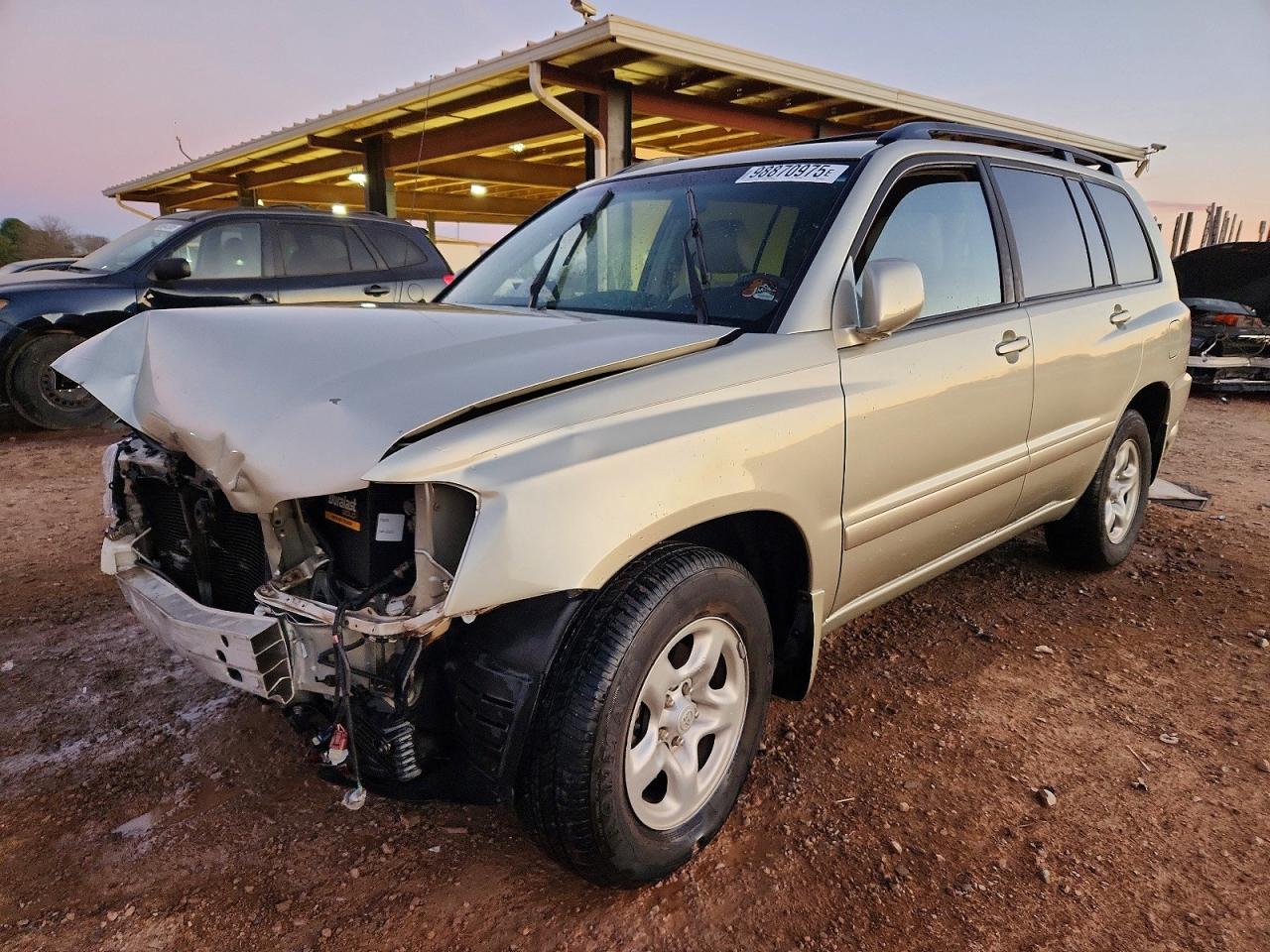 2003 TOYOTA HIGHLANDER
